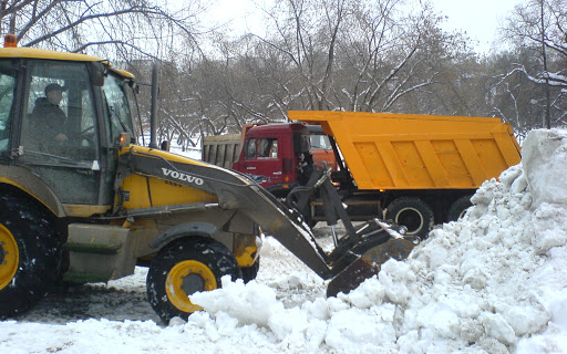 Уборка снега, вывоз снега